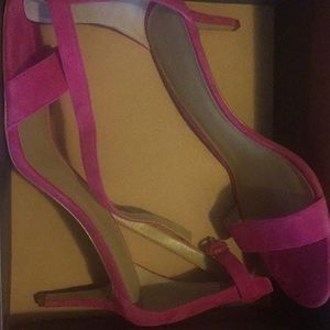 Ann Taylor Kaelyn Suede Kitten Sandal